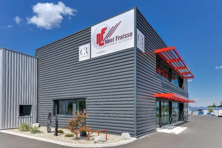 Neel Fraisse | Plombier Chauffagiste Climatisation Photovoltaïque Poêles HOBEN